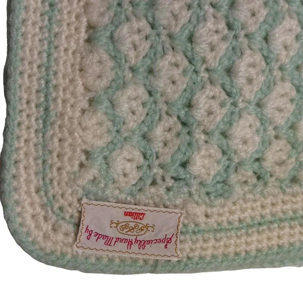 Vintage Baby Blanket Throw Crochet Afghan Unisex White Green Crib 34 X‎ 40
